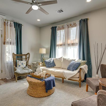Walk To Galveston Beach Texas Home With Fenced Yard Exterior foto