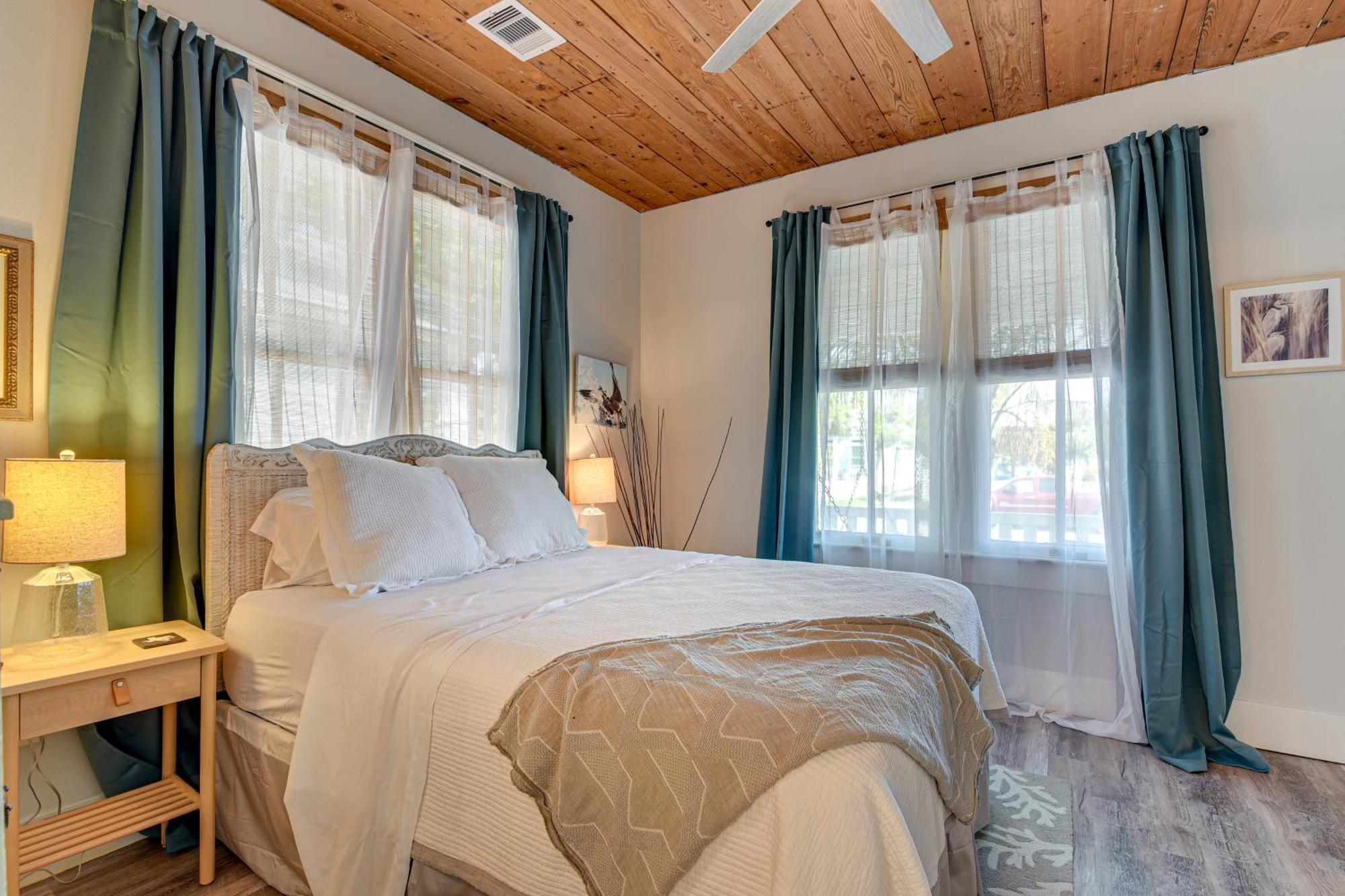 Walk To Galveston Beach Texas Home With Fenced Yard Exterior foto
